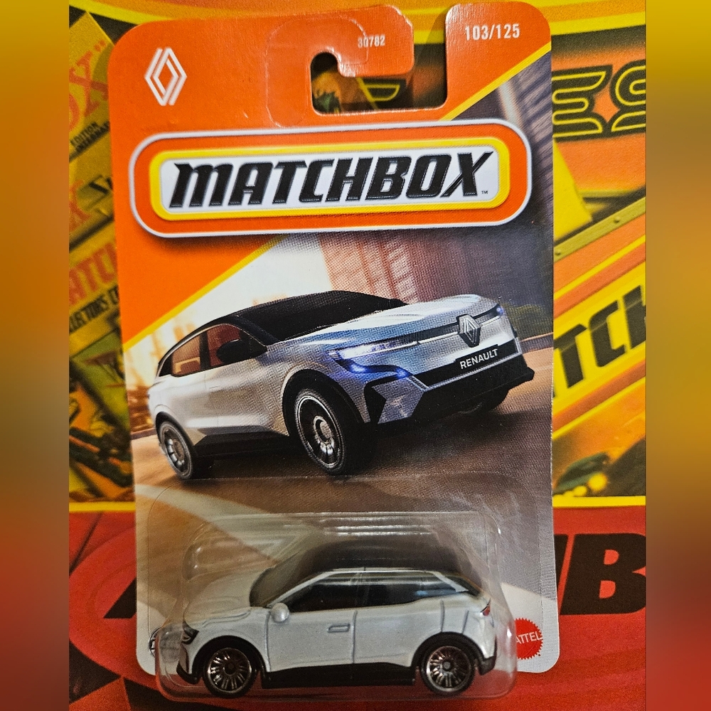 Matchbox 2022 Renault Die-Cast SUV - Silver & Black